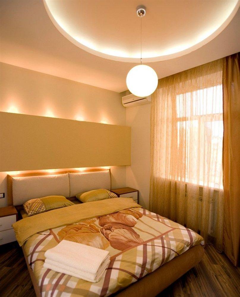 Hôtel Pecherskie Lipki à Kiev Extérieur photo